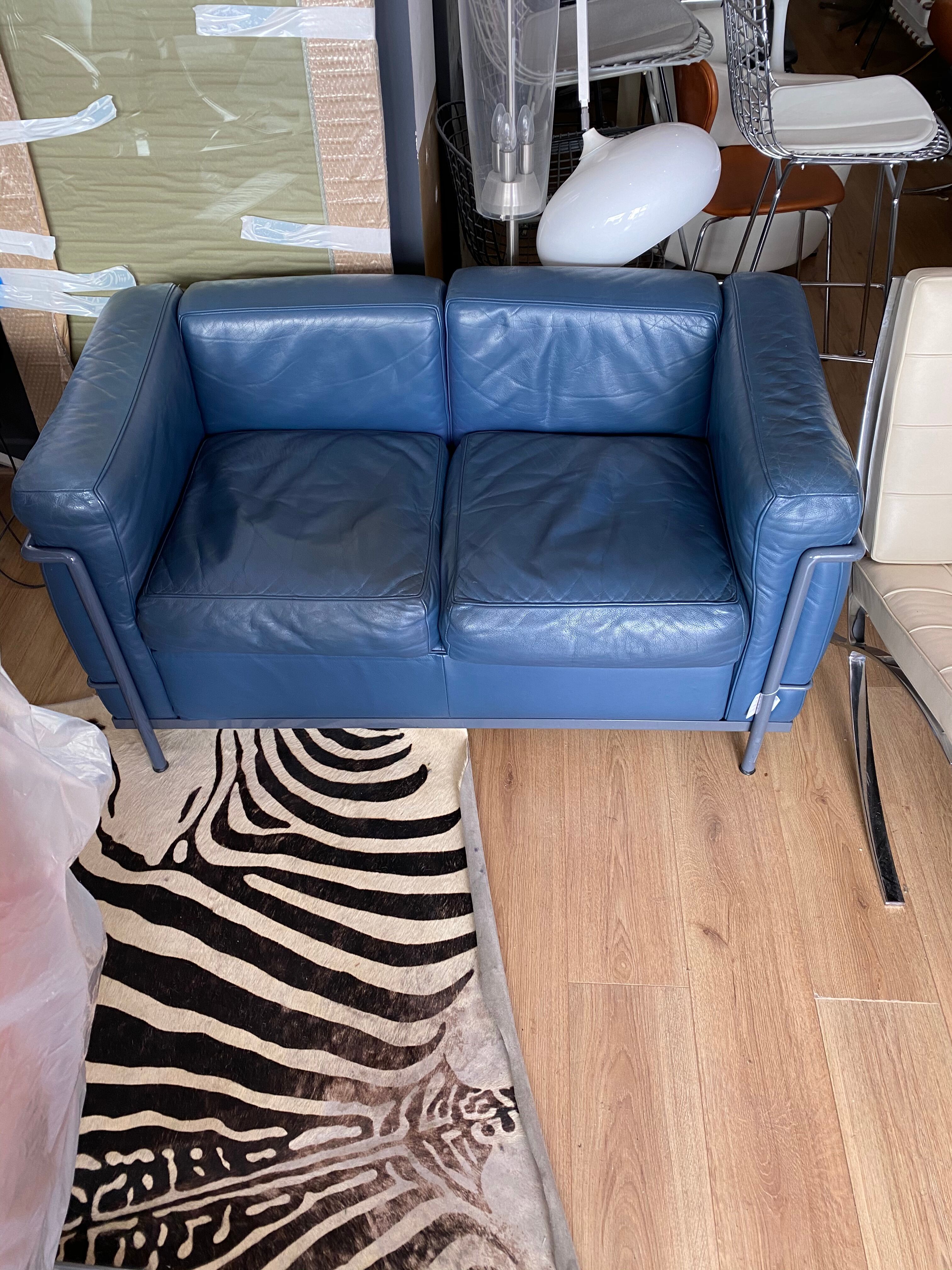 Sofa LC2 Le Corbusier for Cassina edition