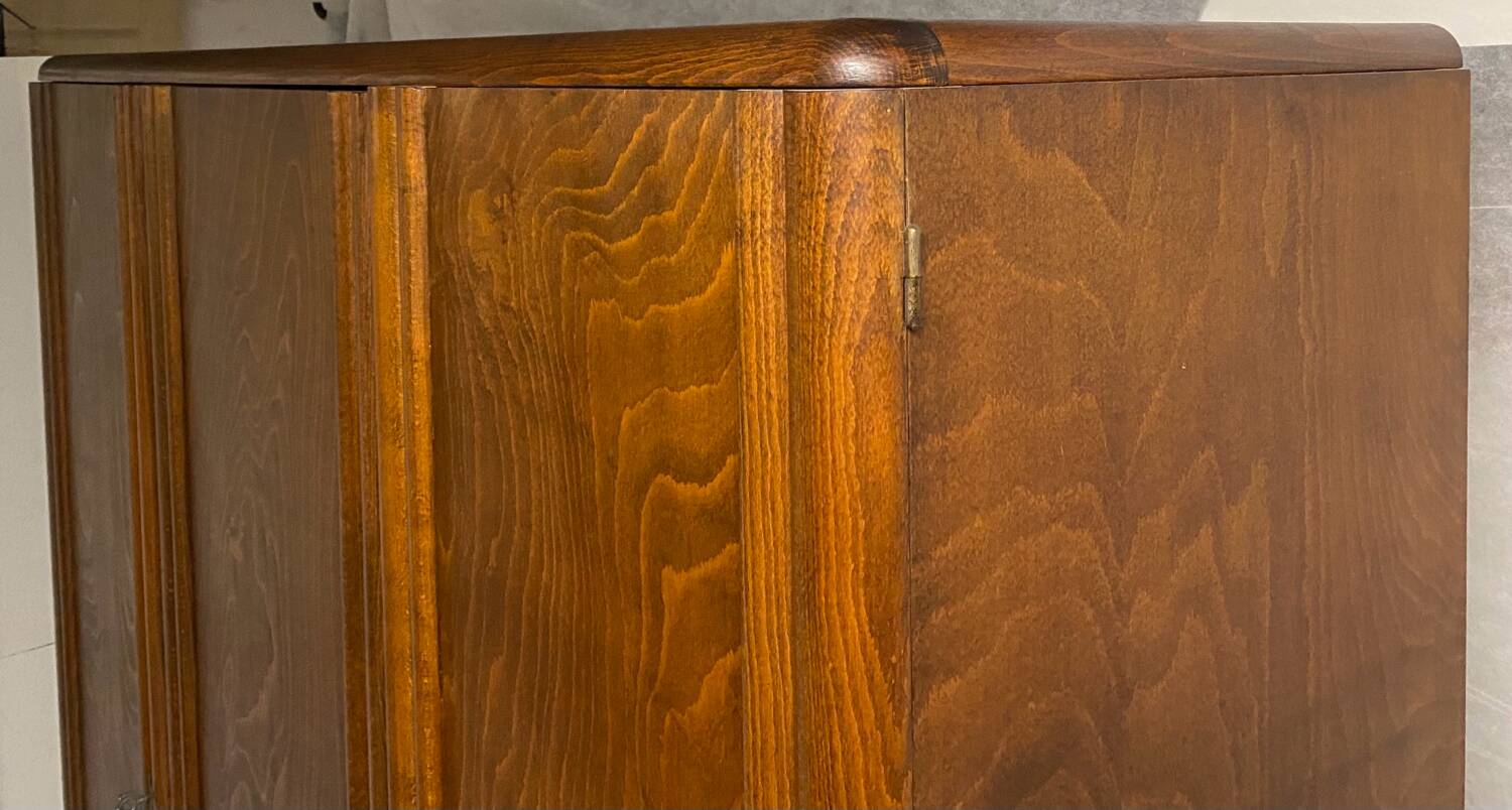 Vintage compass feet wardrobe from 1956