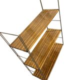 Modular shelf in the style of String