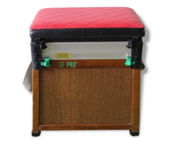 Former stool trunk of fisherman