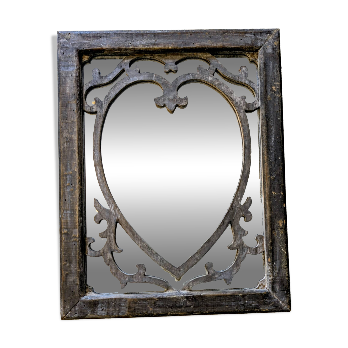 Wooden mirror with heart motif – natural patina