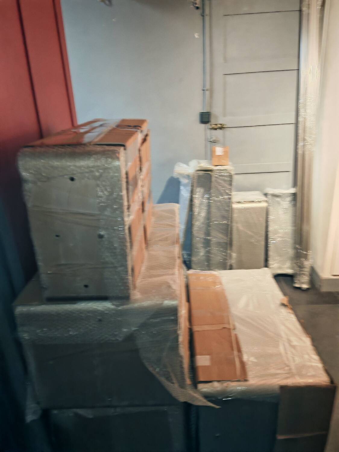 Roche Bobois library