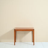 Coffee table in teak