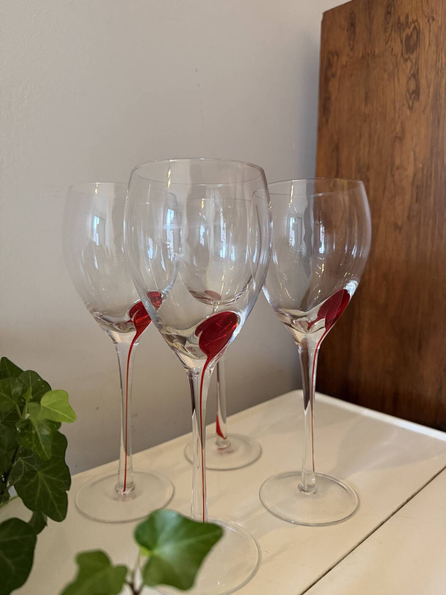 Luminarc Pop Art Red Drip Wine Glasses