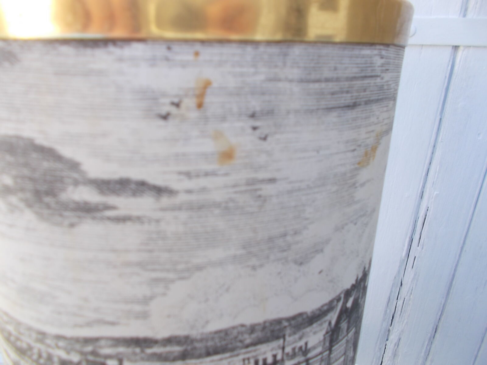 Vintage umbrella holder