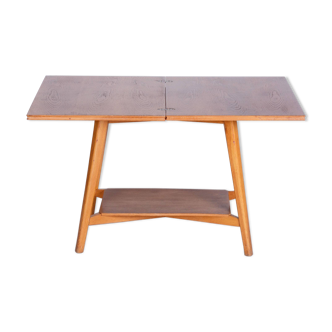 Table pliante restaurée en chêne hêtre du milieu du siècle, polonaise relancée, Tchéquie, années 1950