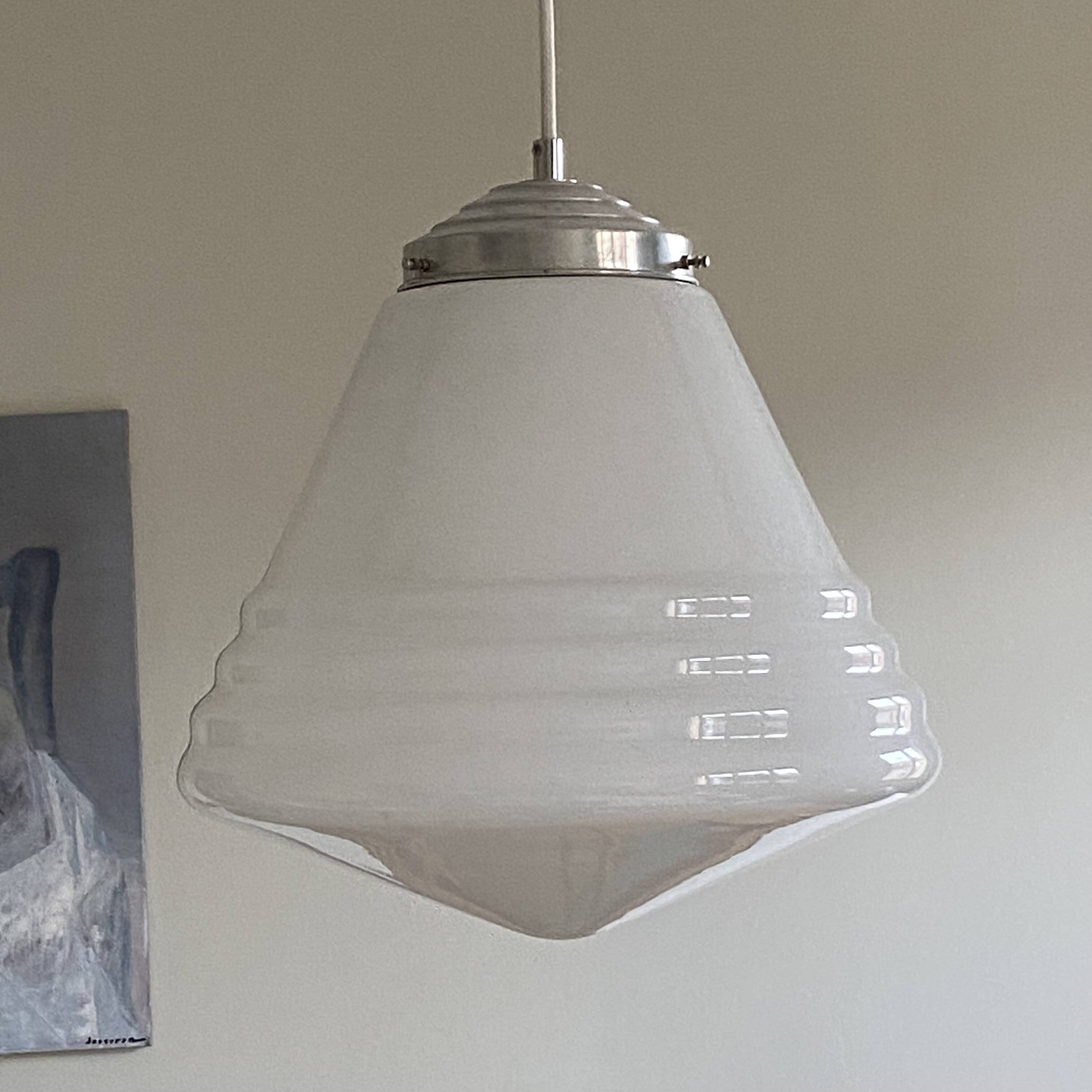 Large Art Deco suspension white opaline glass Philips