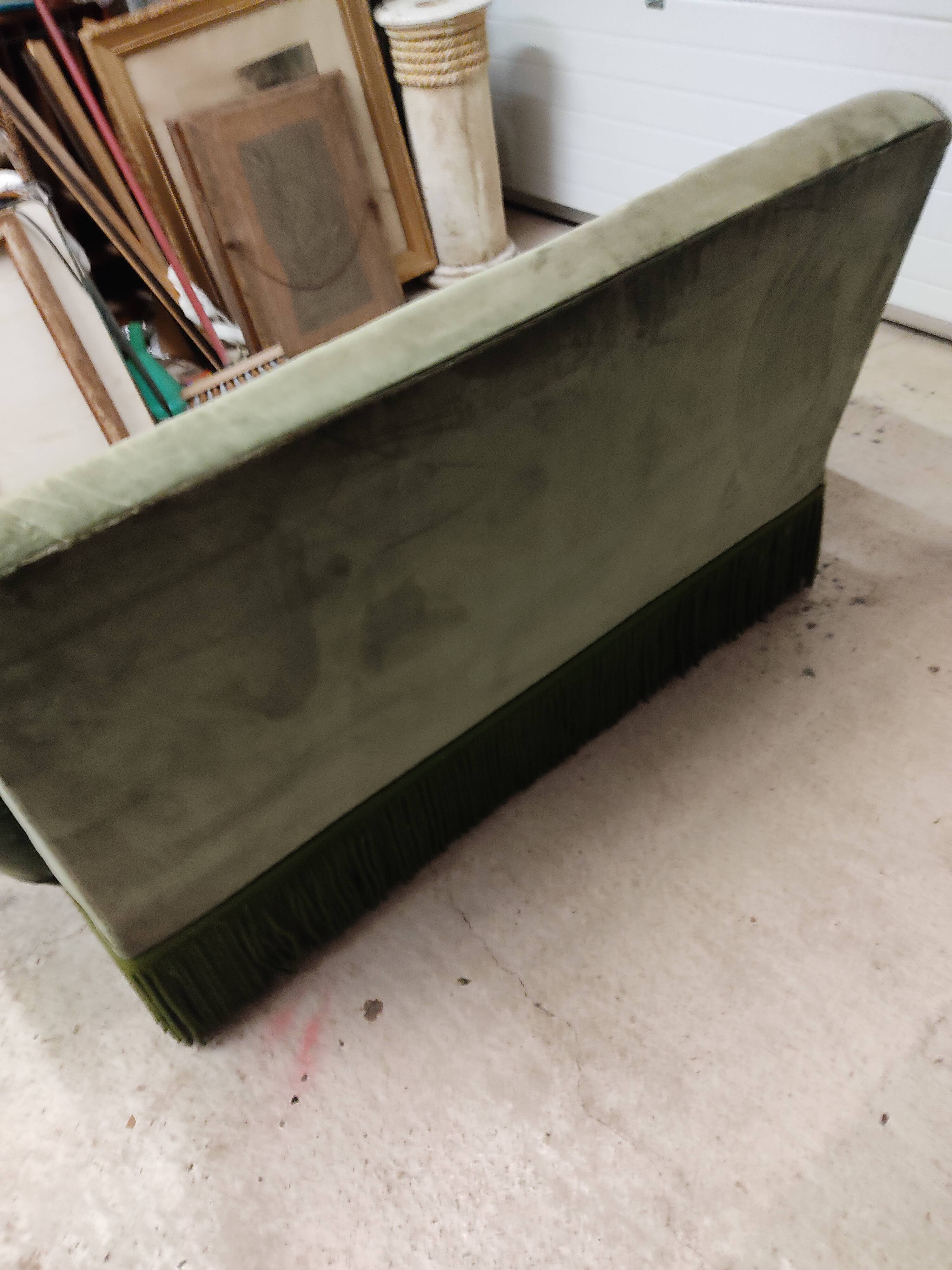 Bench epoque 19 ieme velvet green