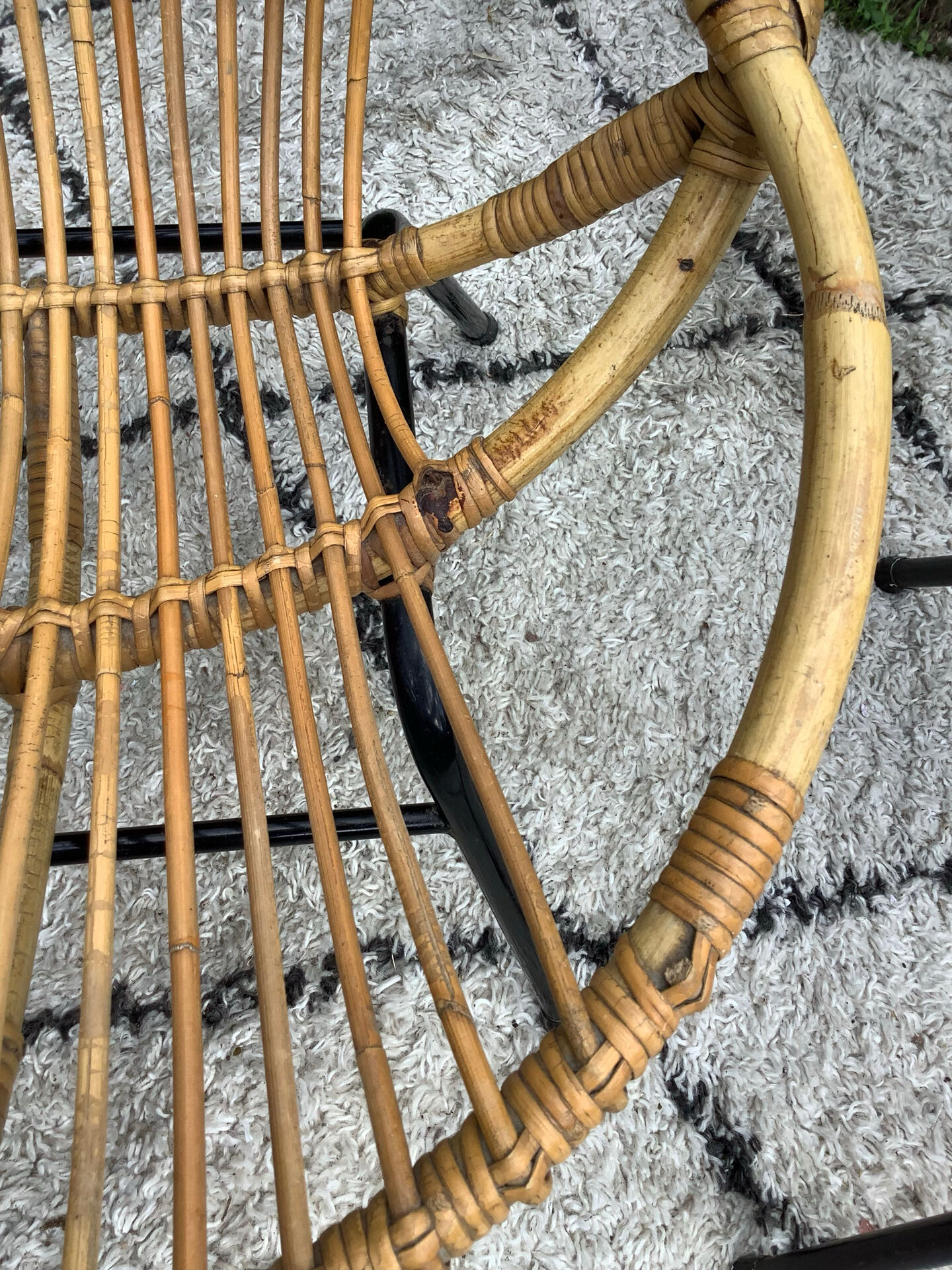 Pair of children's armchairs in rattan from the 1960s.