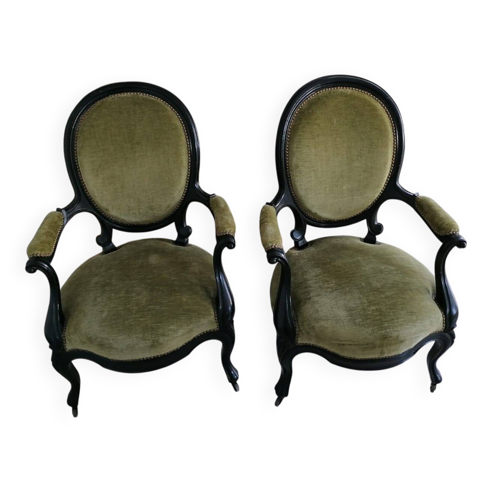 Set of 2 vintage green velvet armchairs – Elegance and comfort