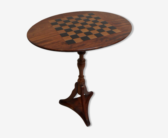 Table d’échecs antique