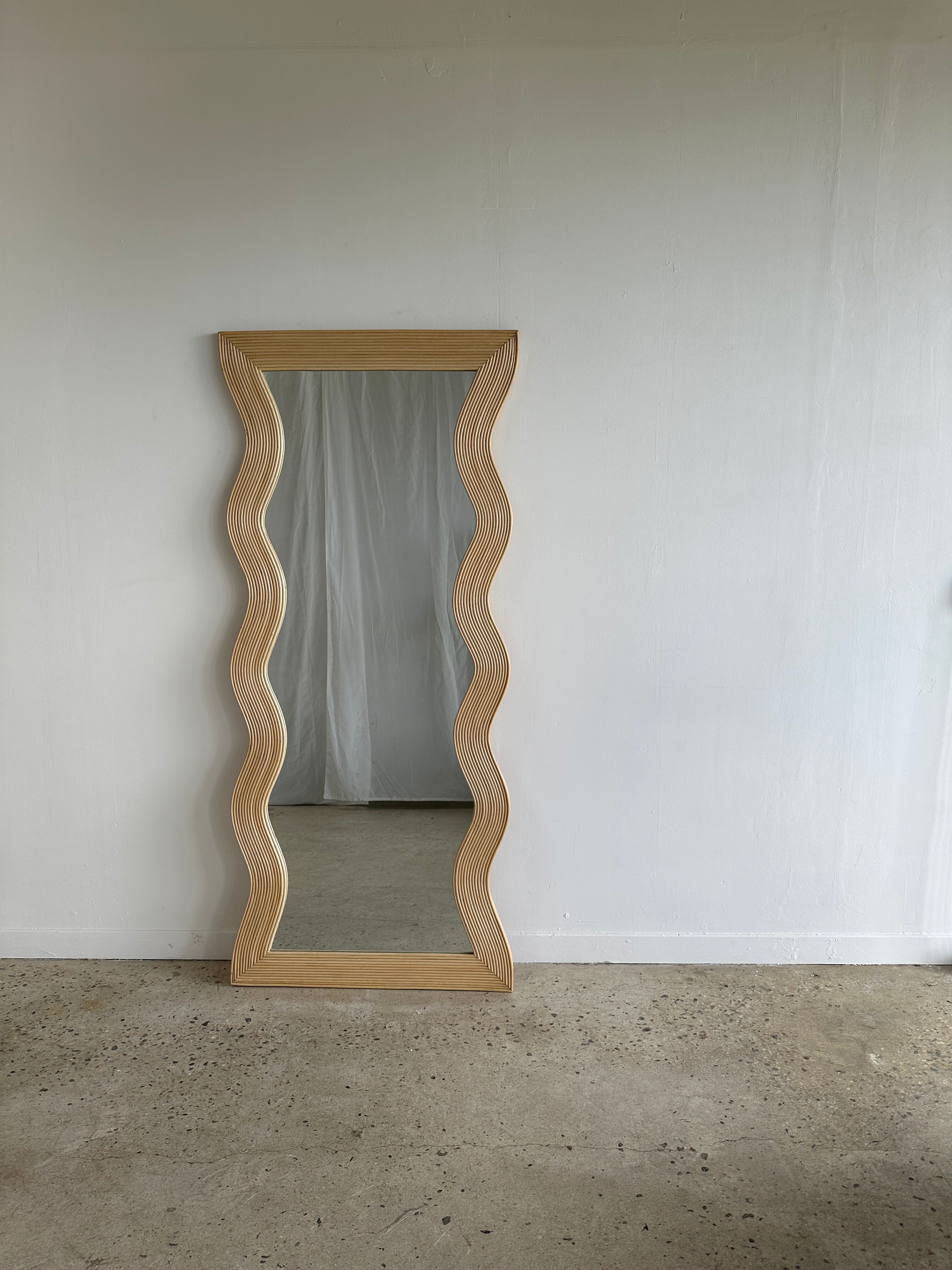 Zigzag rattan foot mirror H:182cm