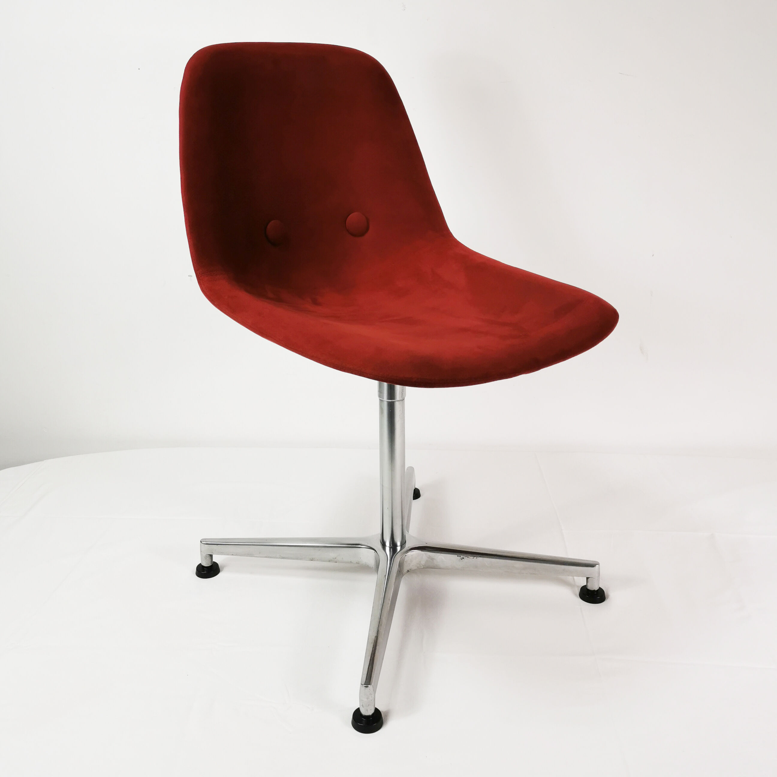 Set of 6 chairs "Eyes", designed by J.Foersom & P.Hiort-Lorenzen, for Erik Jorgensen, Denmark