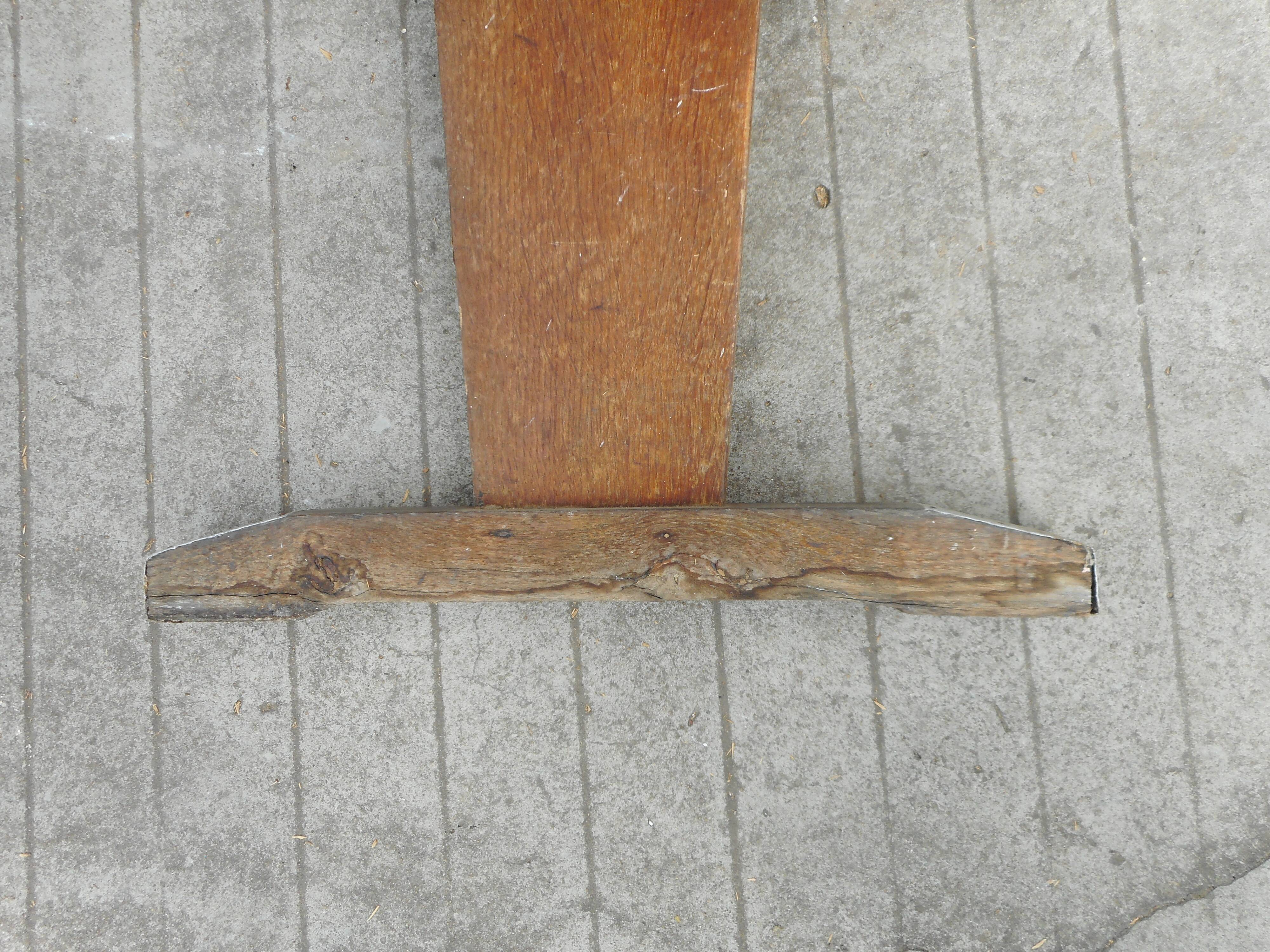 Table bistro wood and formica