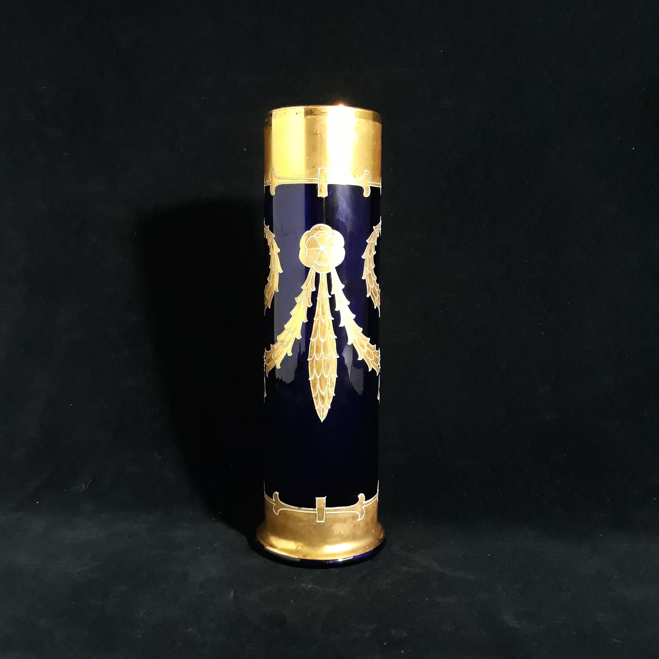 Vase Jugendstil en bleu cobalt avec guirlandes en email doré