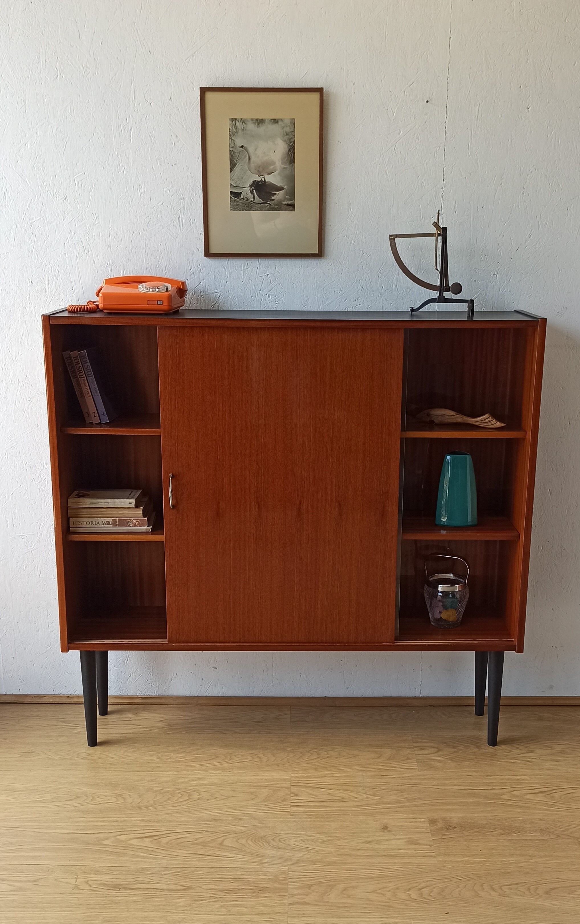 Bookcase of the 1970 .