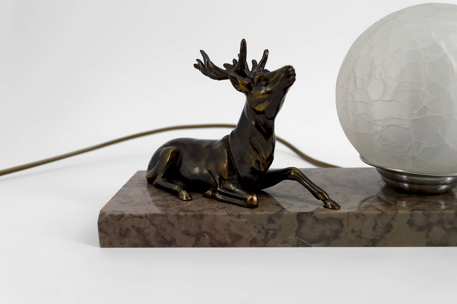Veilleuse Art Déco aux cerfs – vers 1930