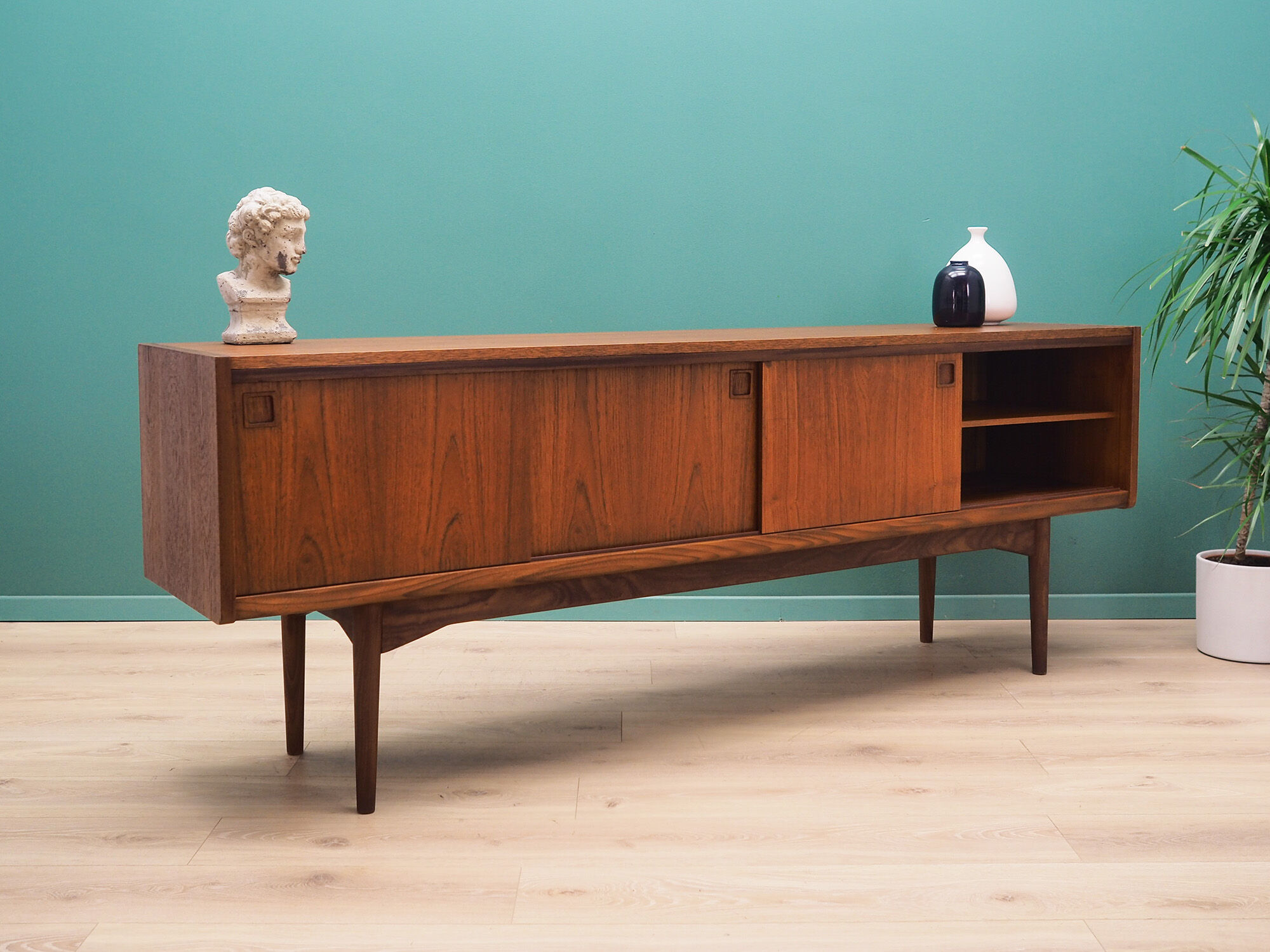 Sideboard teak, Danish design, 70