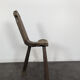 Chaise tripode brustaliste