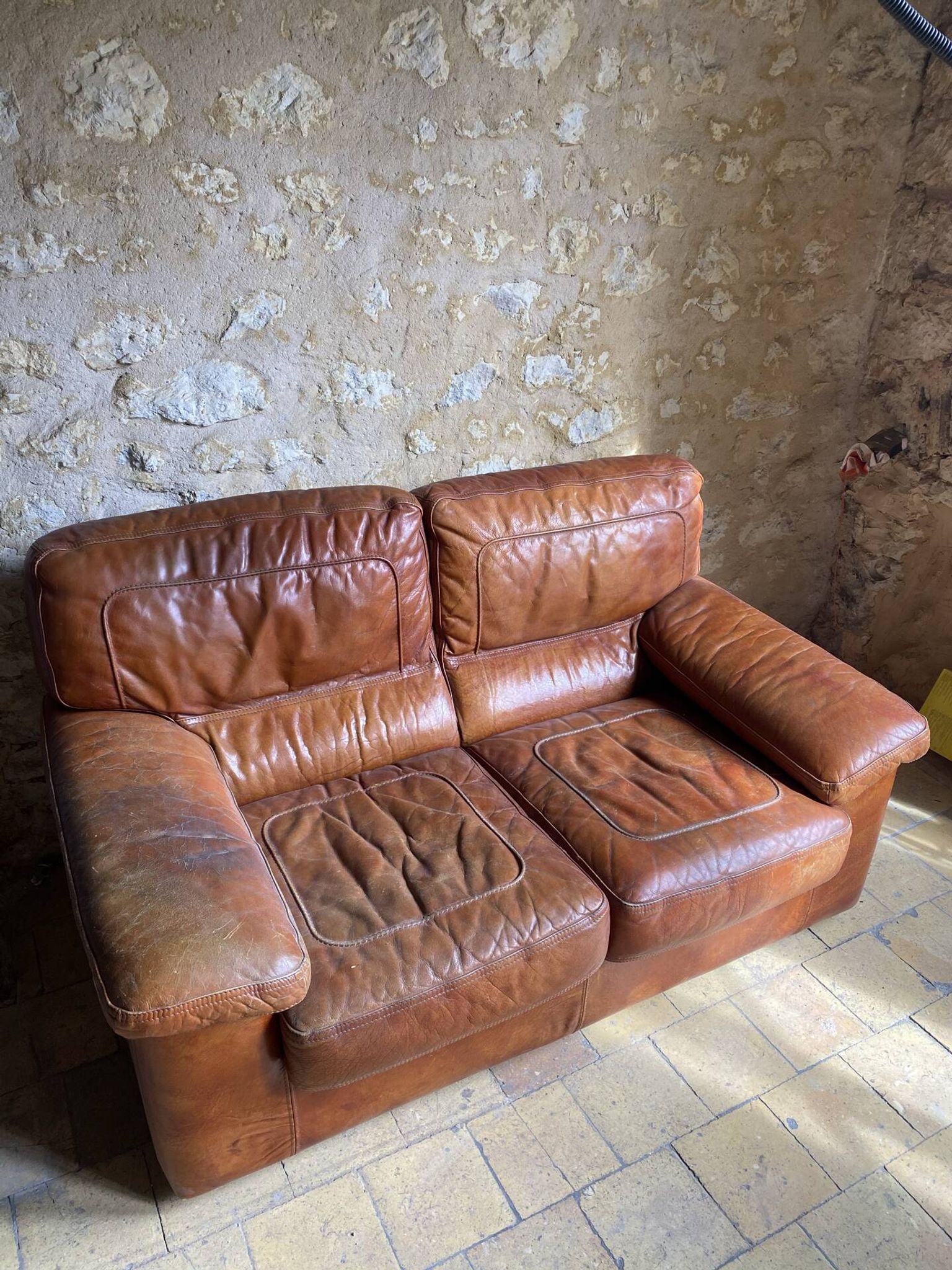 Canapé cuir vintage 2 places 