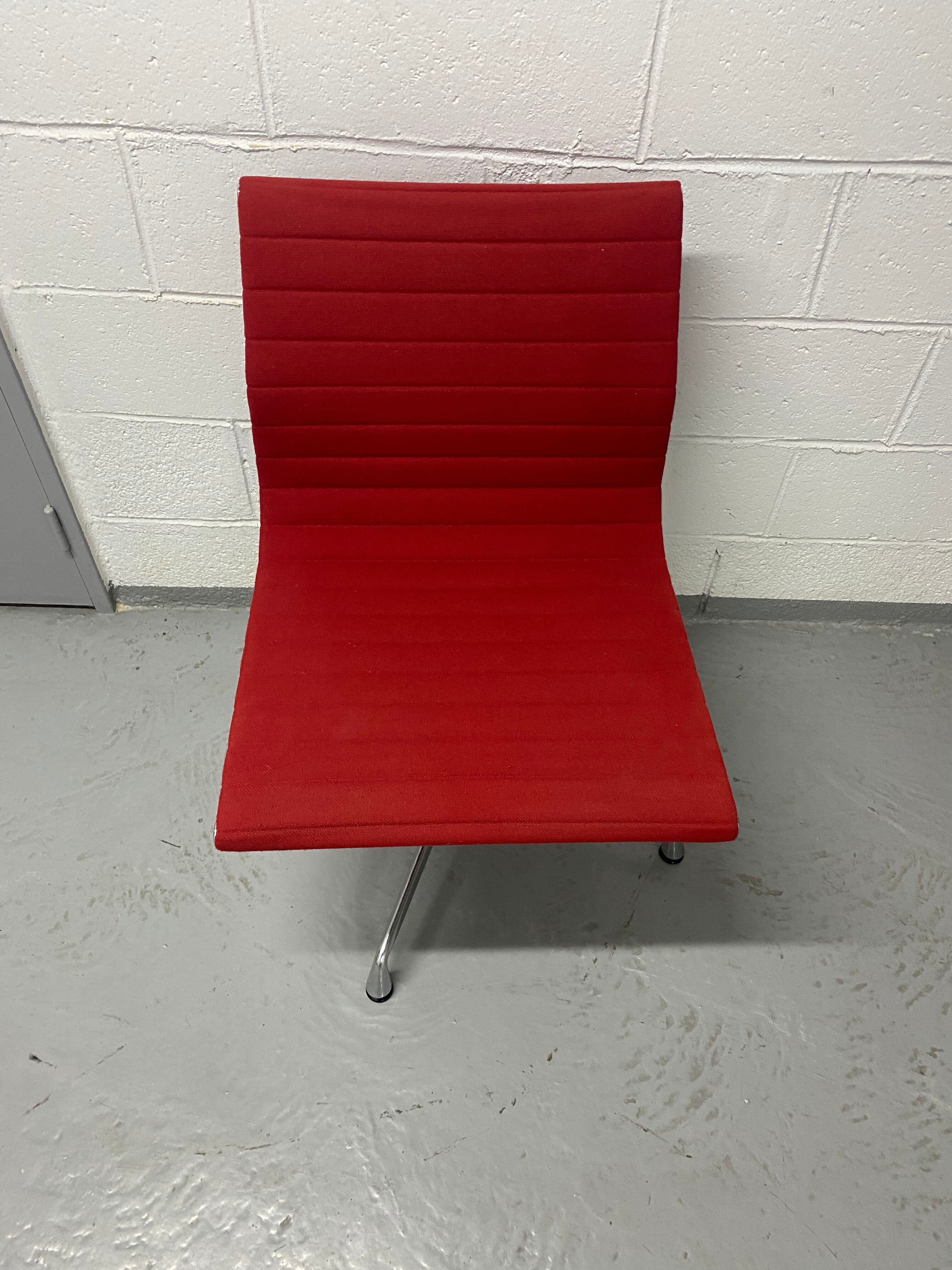 Eames Swivel Armchair Vitra Edition