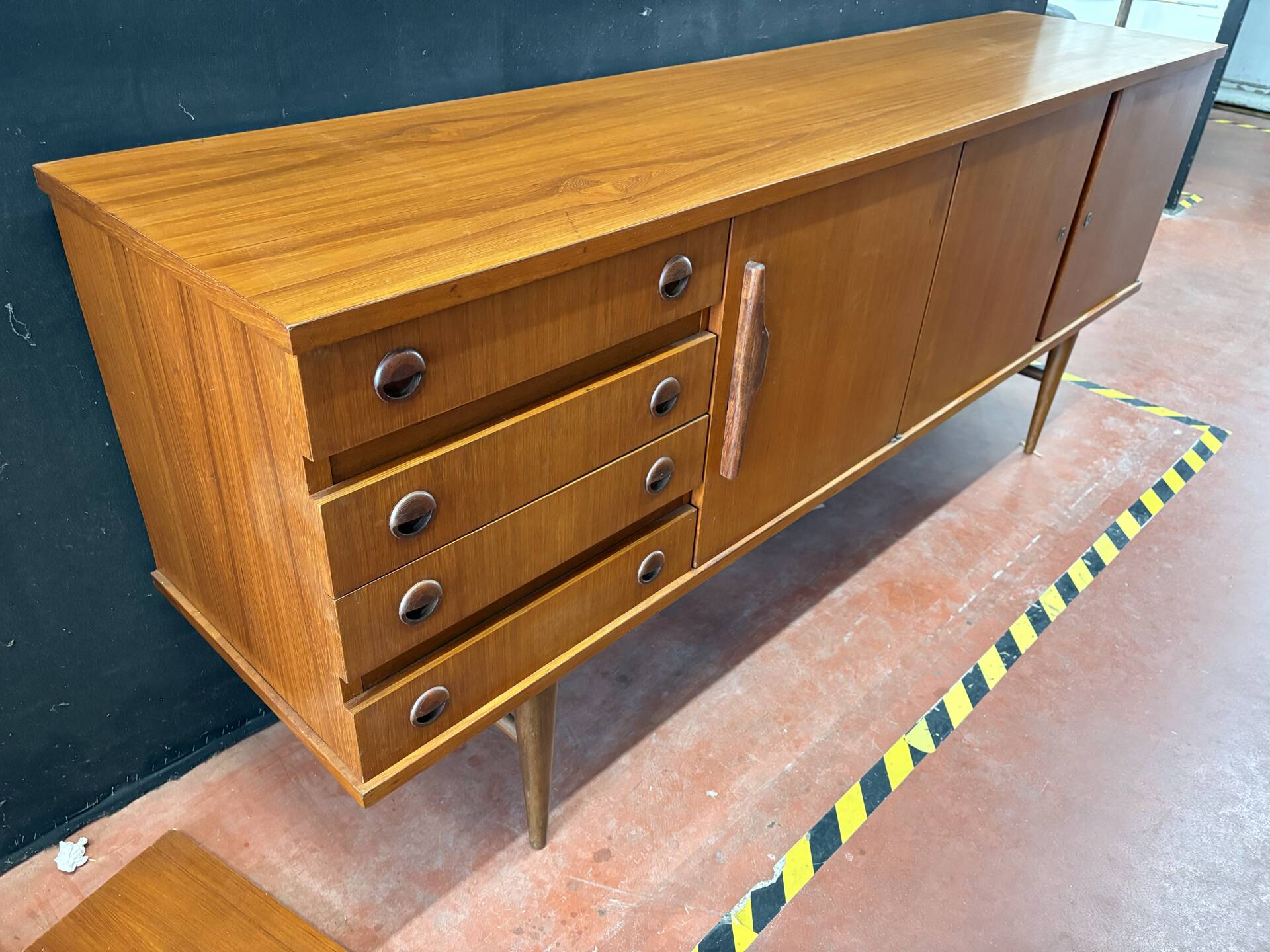 Vintage enfilade