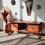 Desk/Dressing table - Durable Suites - 1960