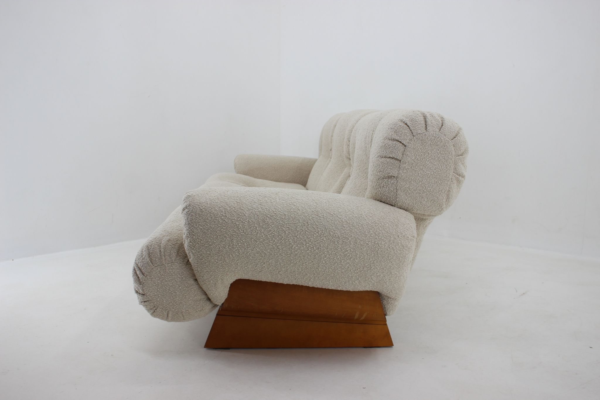 Italian sofa design from the 1970s