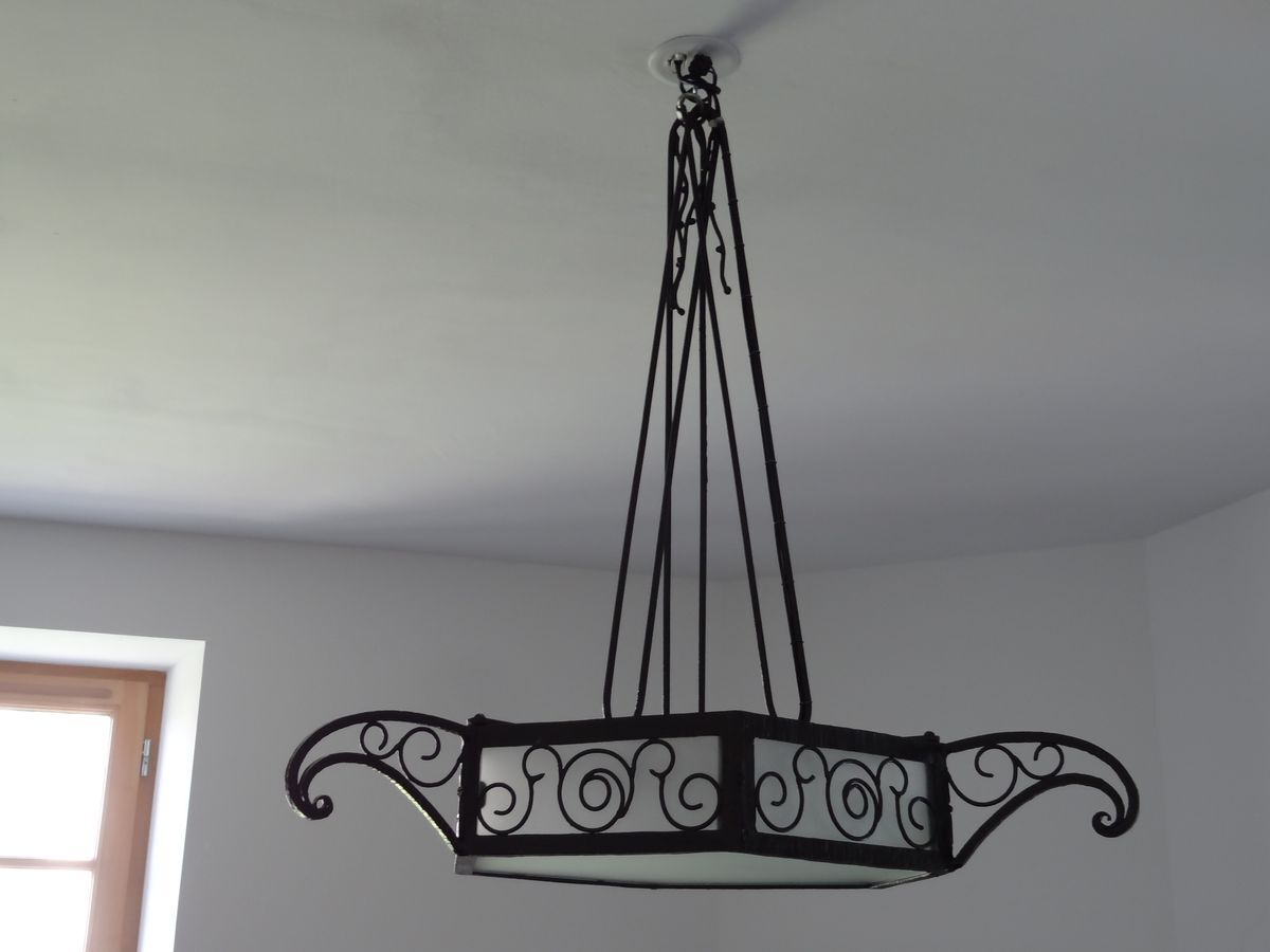 Lustre art déco en fer forgé