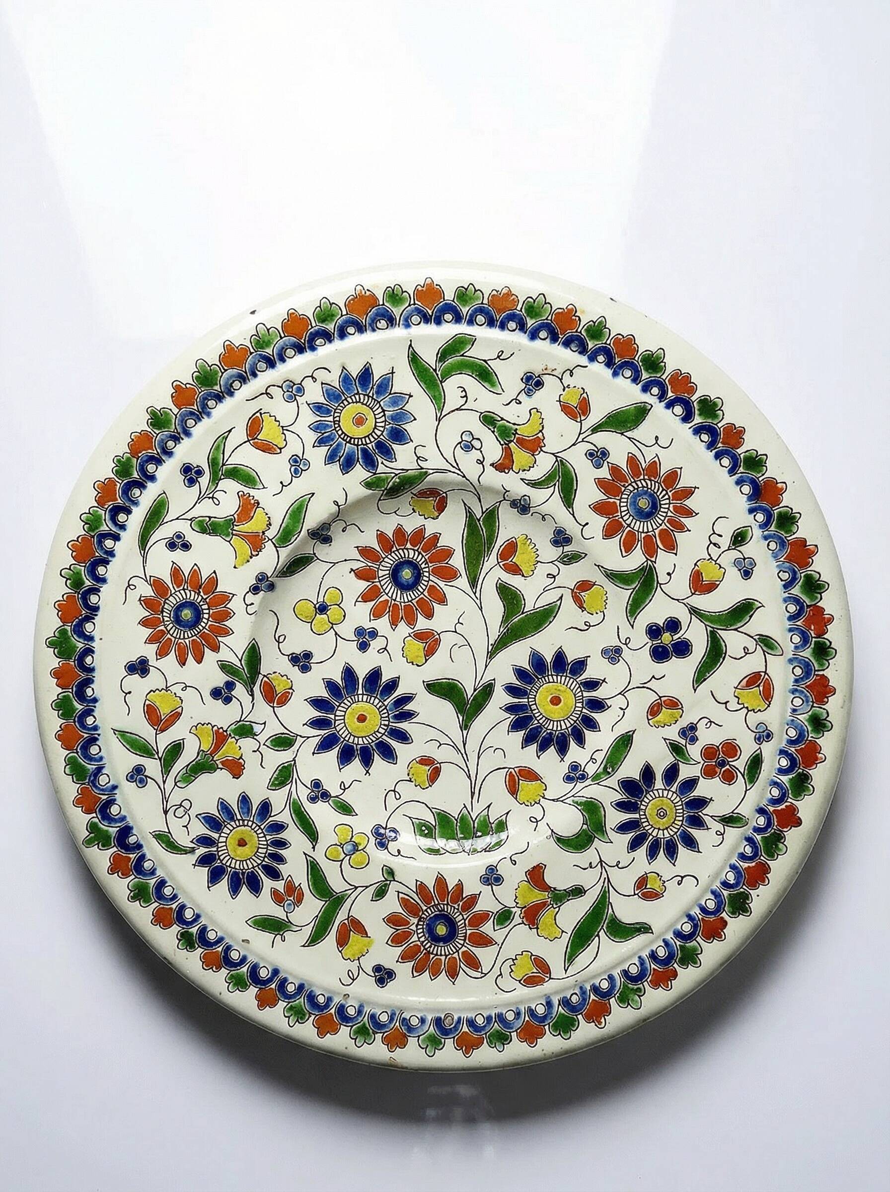 Thun enamel plate signed Schoch-Läderach, antique Swiss handmade & rare.