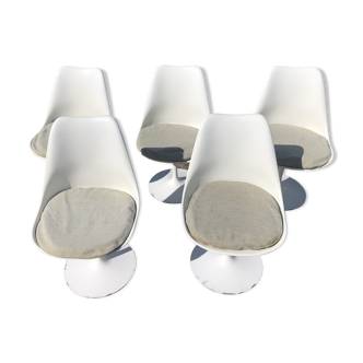 Suite de 5 "Tulip chairs" de Eero Saarinen pour Knoll, fin des années 50