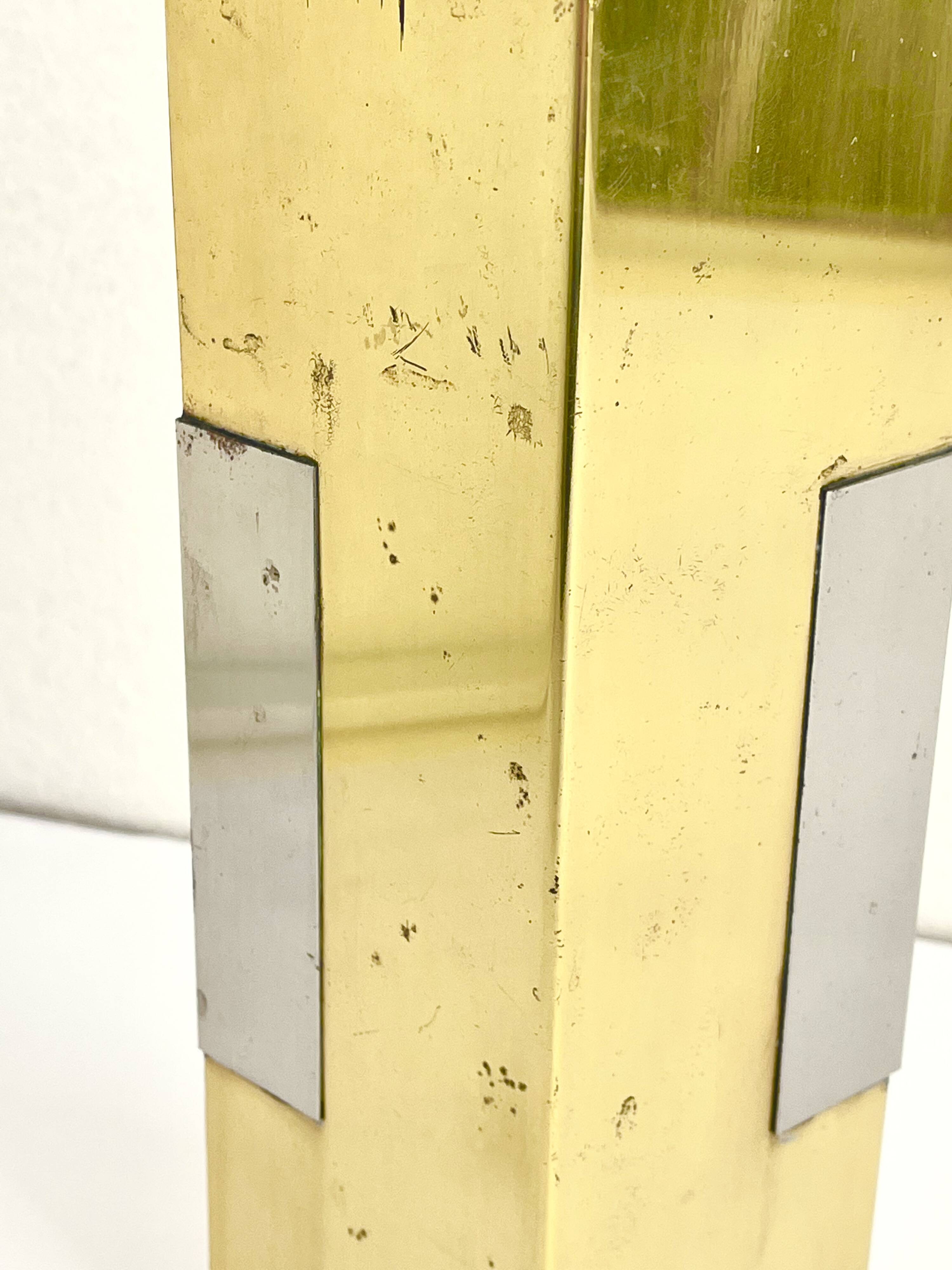 Art Deco geometric vase in gilded brass