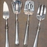 Set of dessert cutlery + 2 sugar tongs