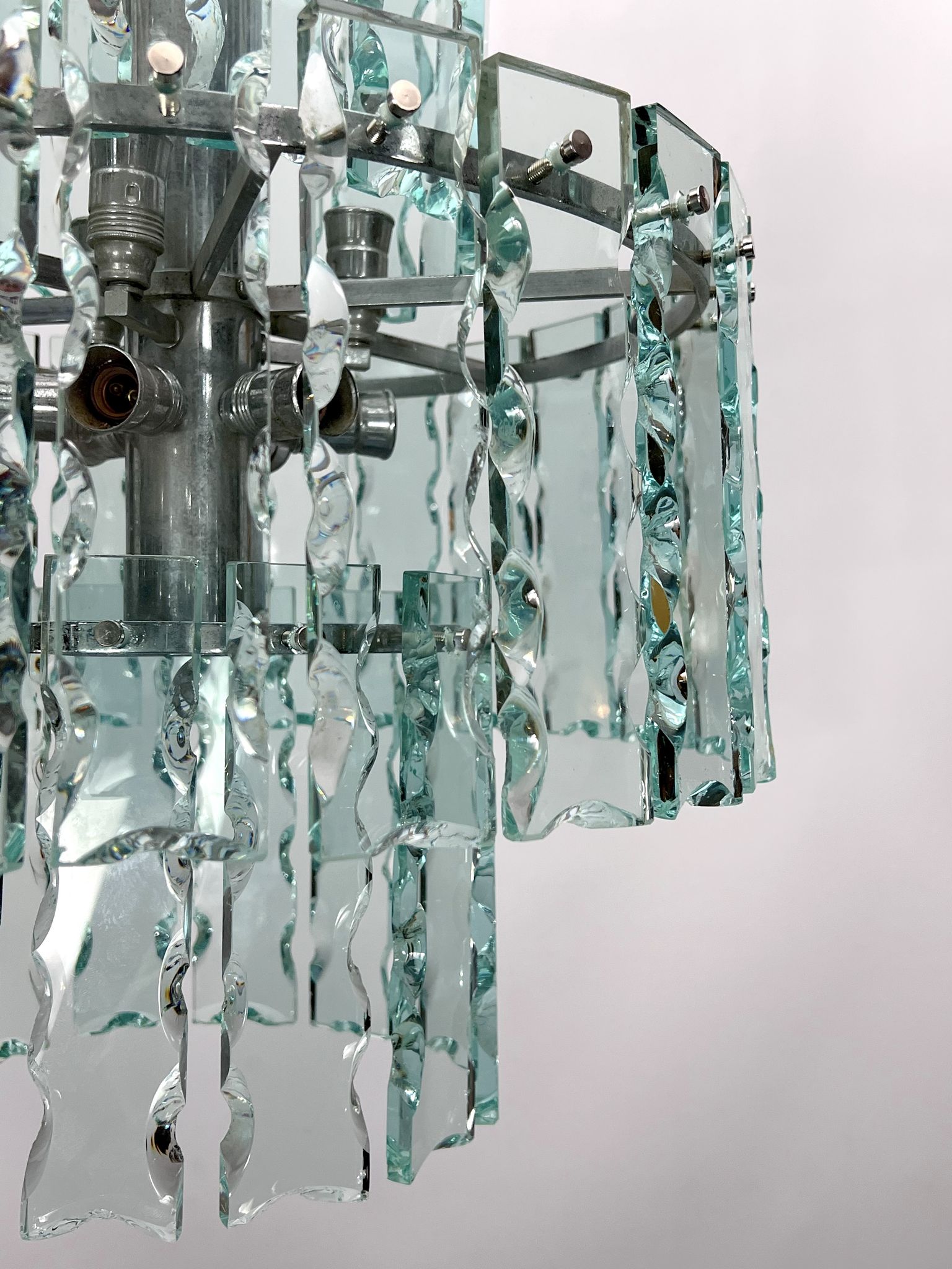Italian cut glass chandelier by Zero Quattro. 1970s
