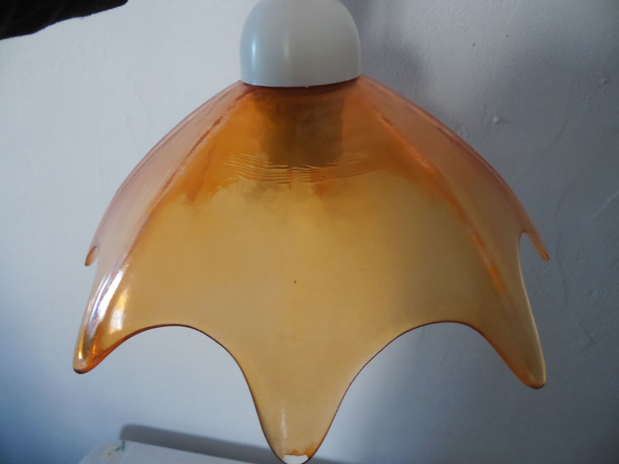 Suspension star orange glass