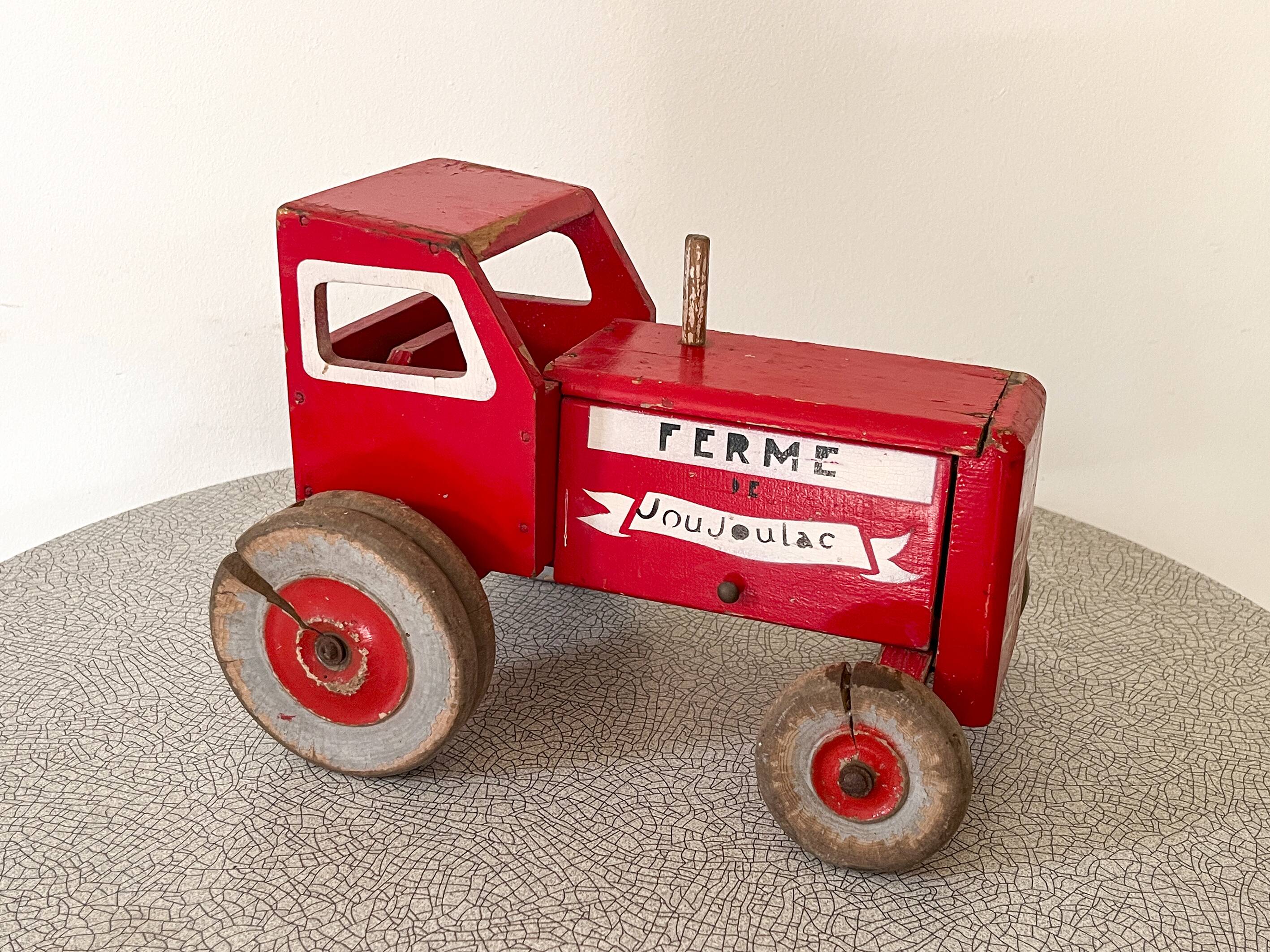 Large wooden tractor "La Ferme de Joujoulac", vintage toy.