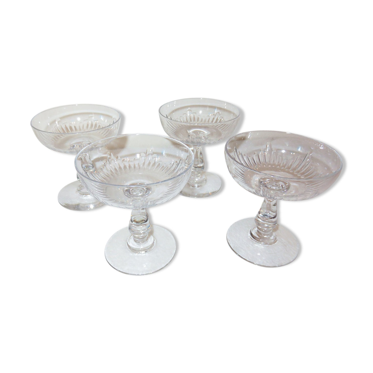 4 cups to Baccarat champagne suite