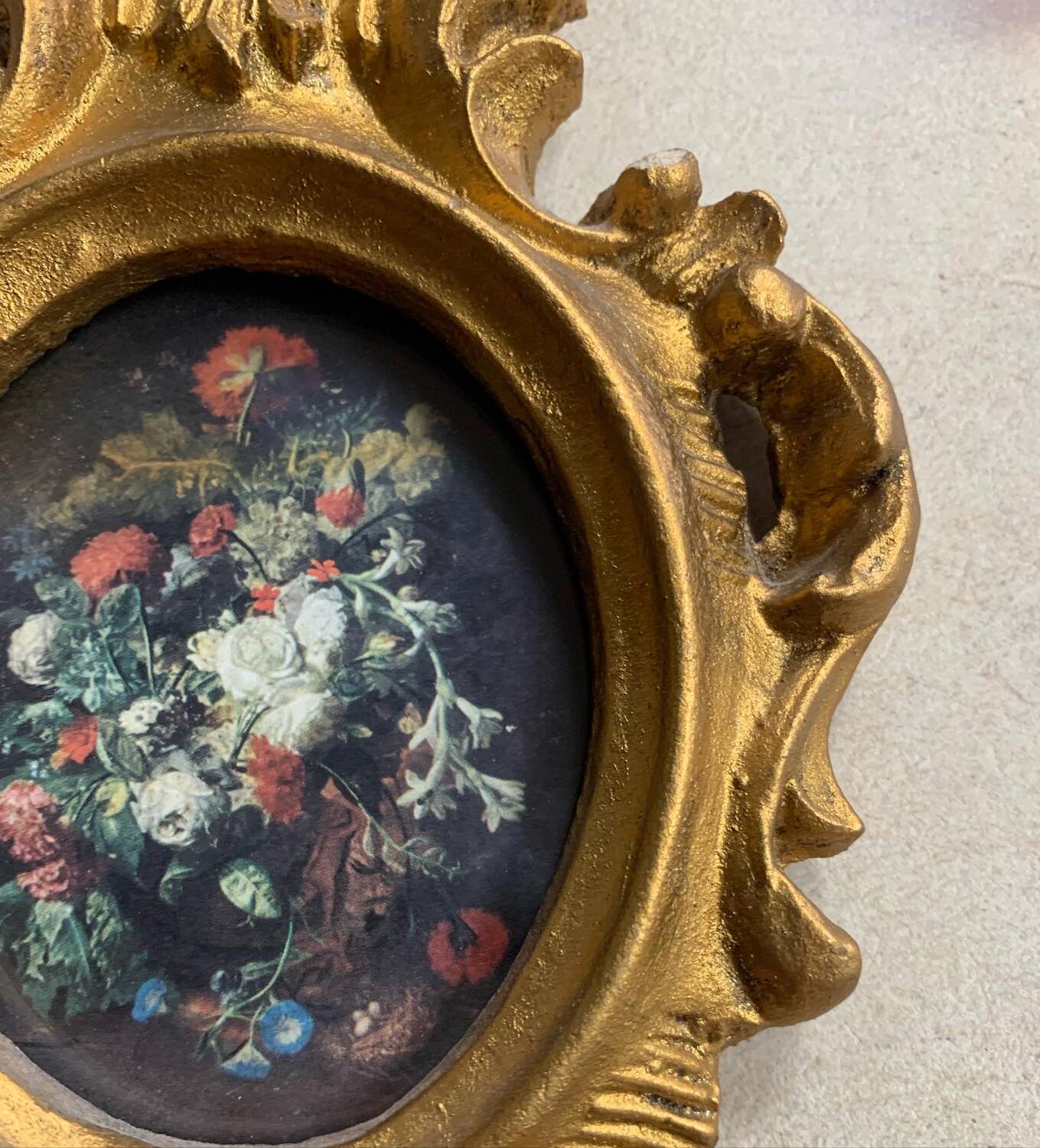 18th century medallion frame