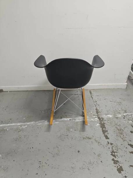 Vitra armchair with armrests
