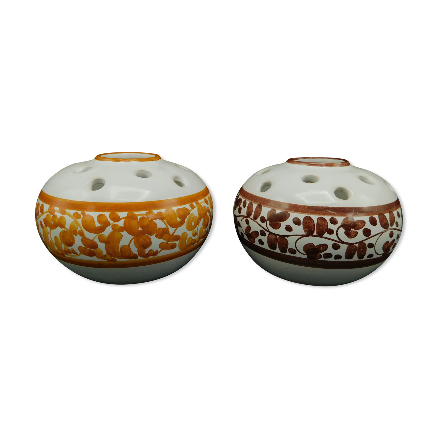 Tandem de vases pique-fleurs en céramique italienne