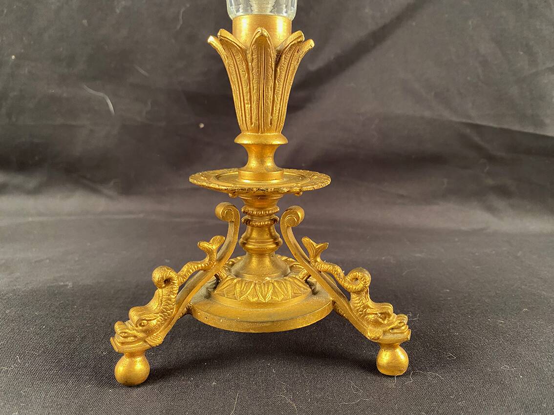 Cornet vase in gilded bronze and engraved crystal