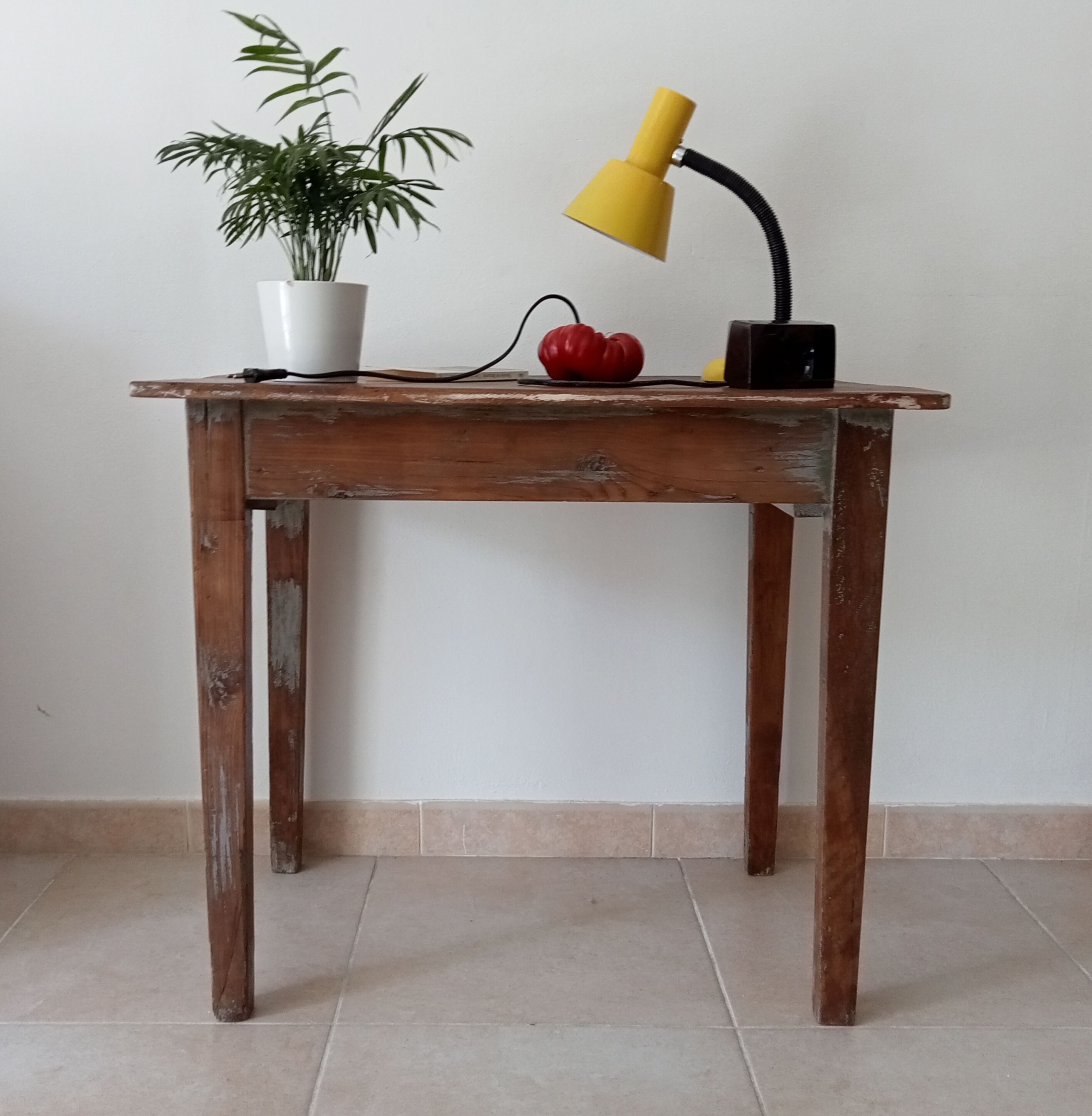 Petite table ancienne de ferme
