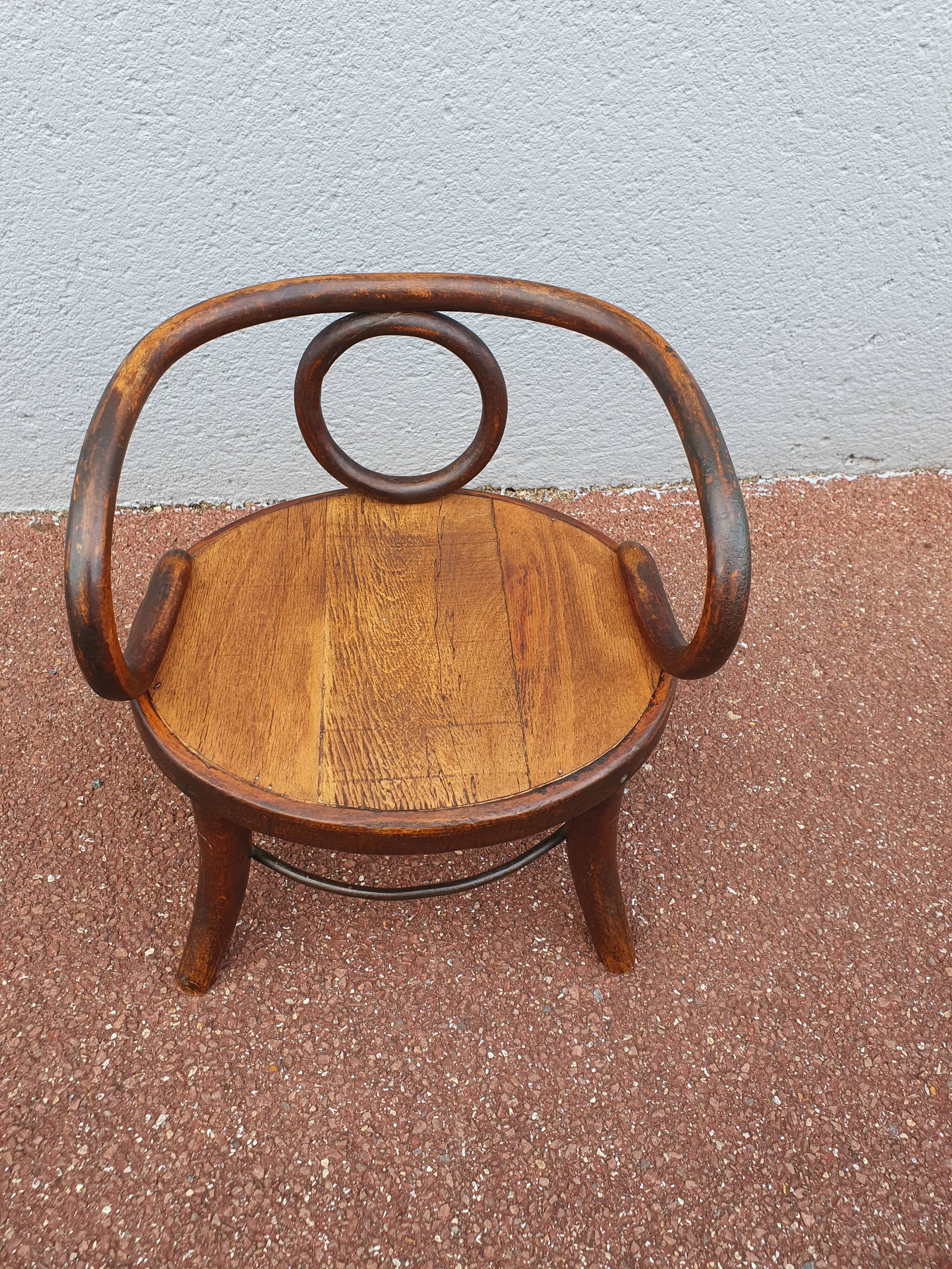 Petite chaise thonet
