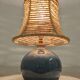 Lampe boule de chevet vintage en grès vernissé et corde de jute