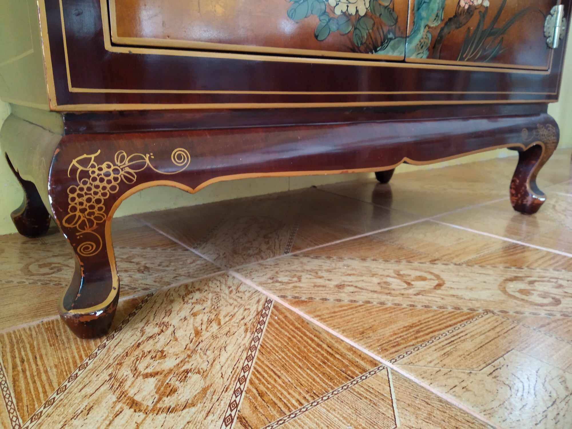 Lacquered Wood Showcase, China, 1950