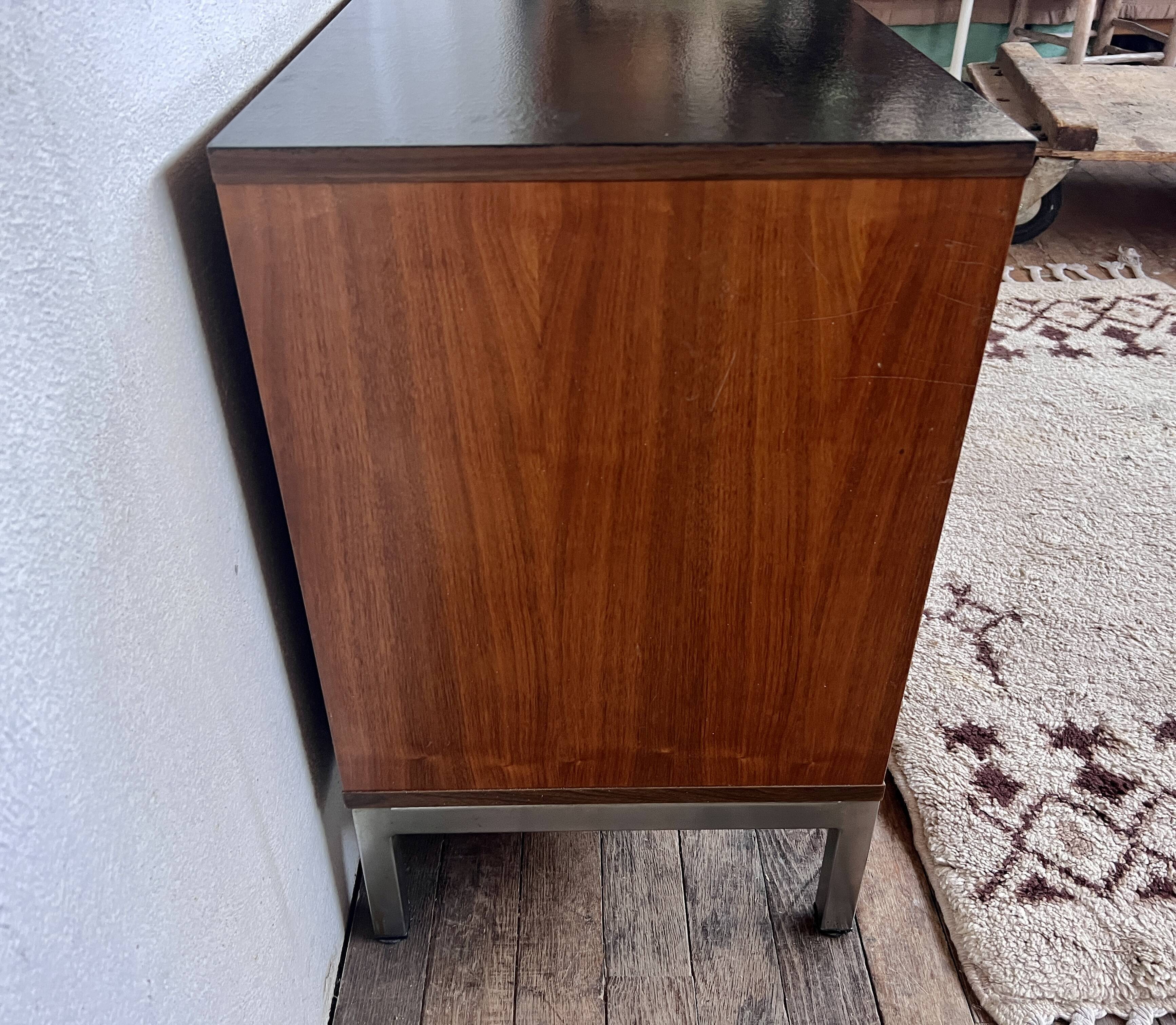 Enfilade 2 sliding doors in teak feet vintage chrome