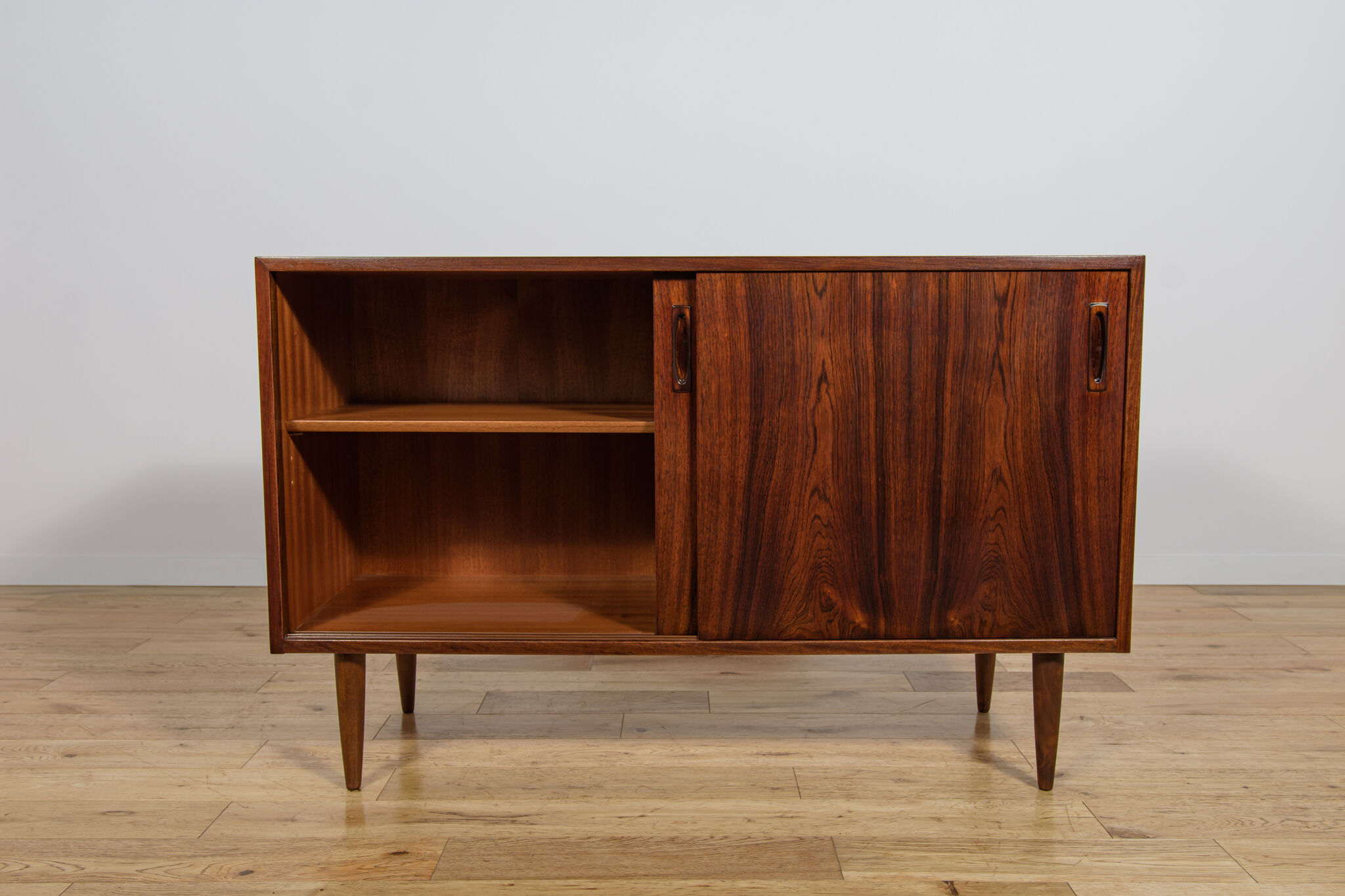 Small mid-century rosewood sideboard, Denmark, 1960s