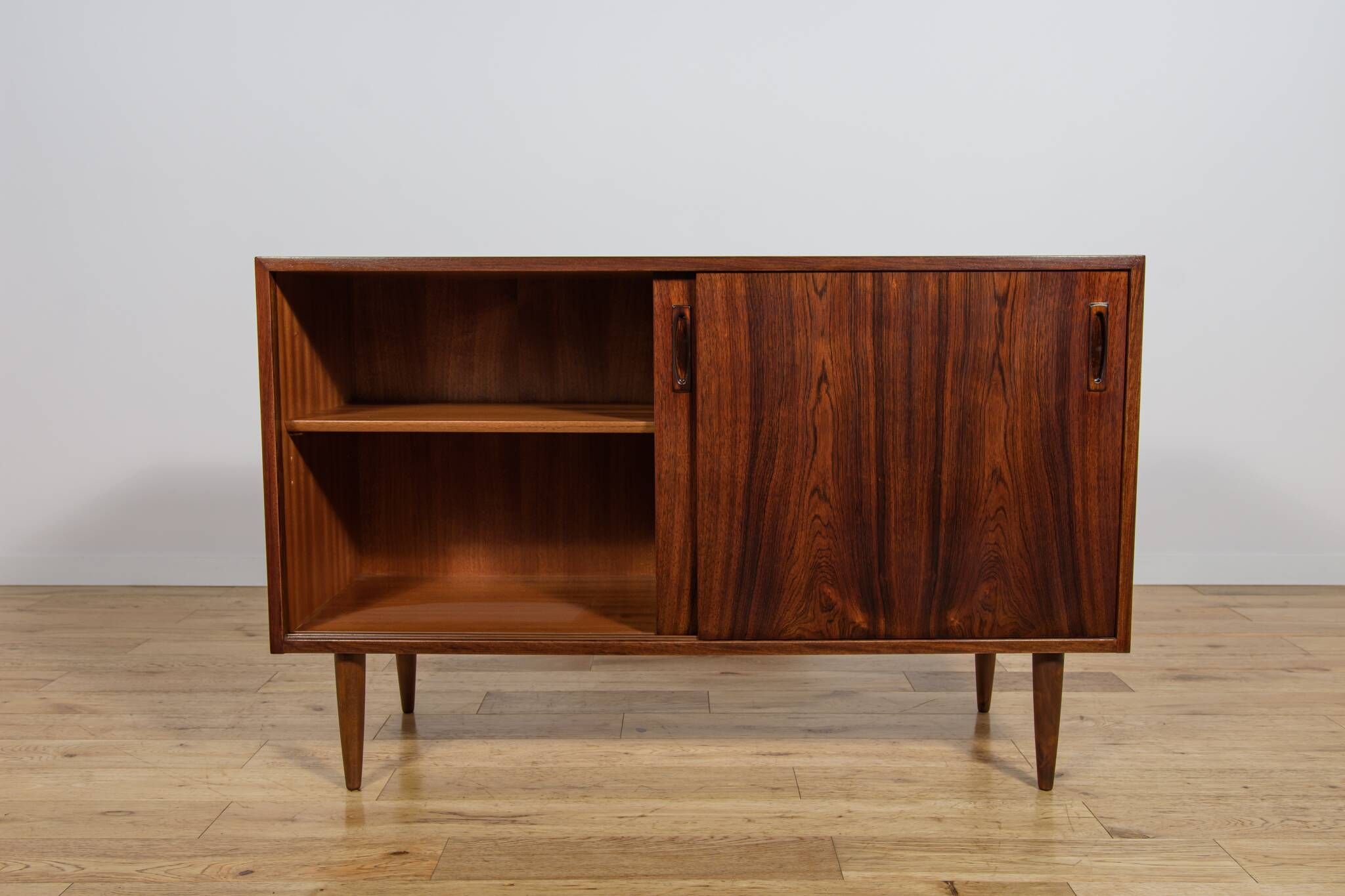 Small mid-century rosewood sideboard, Denmark, 1960s