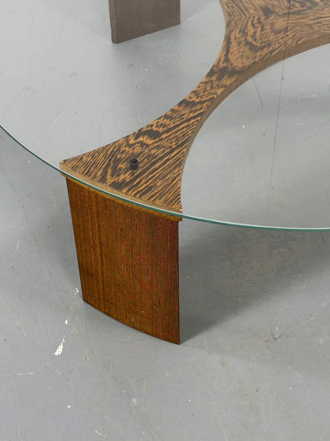 Mid-Century Modernist Wenge and Glass Round Coffee Table, 1970s