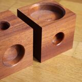 Duo de bougeoirs scandinaves cubes en teck
